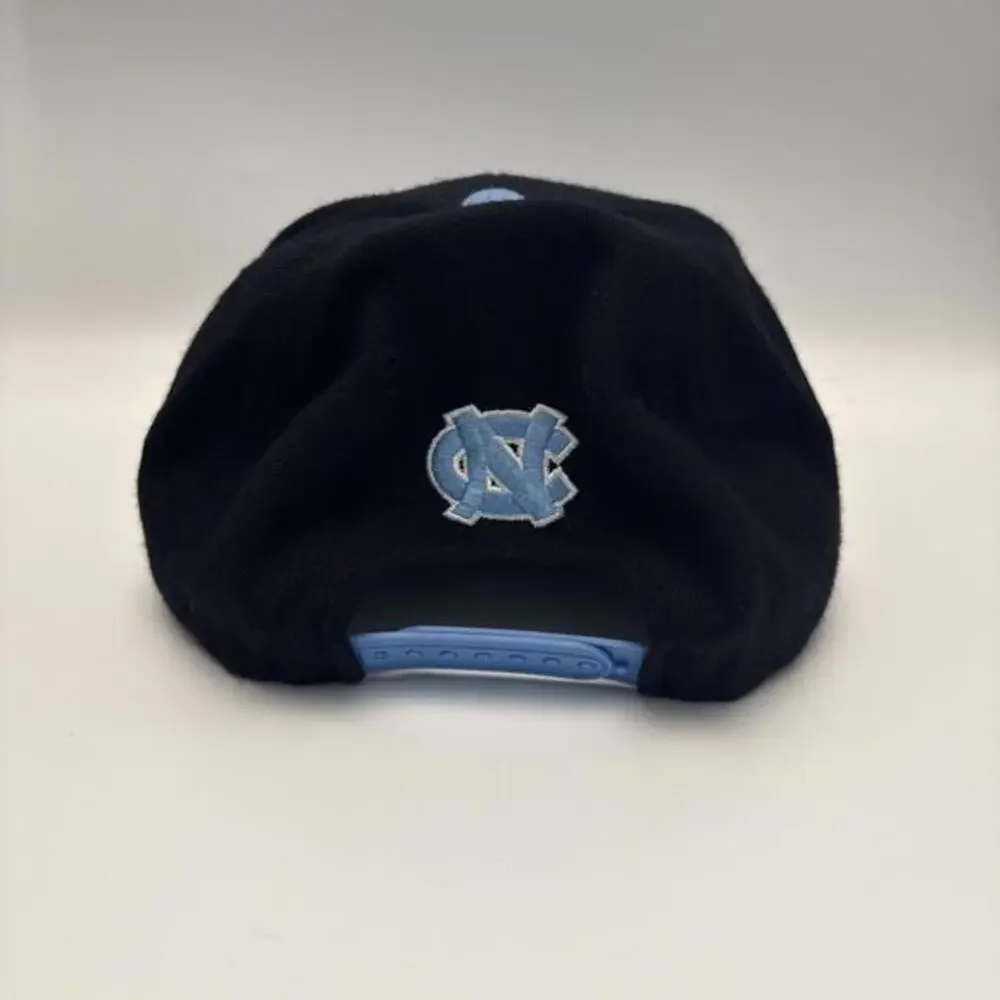 North Carolina Tar Heels Top of the World Black Blue Wool Snapback Hat Mens OSFM